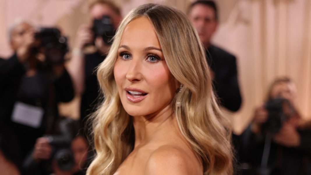 Nikki Glaser Reveals ‘Cut’ Sydney Sweeney Joke