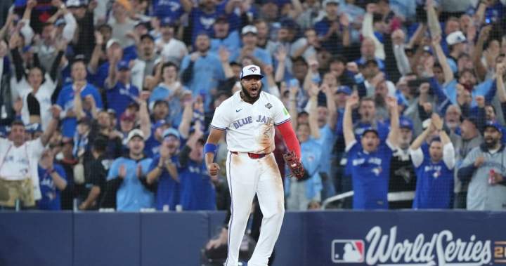 Blue Jays playoff run helps boost Rogers’ profit