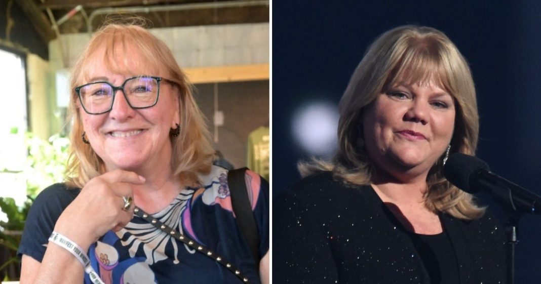 Taylor Swift's Mom Andrea Links Arms With Donna Kelce at Sundance Festival