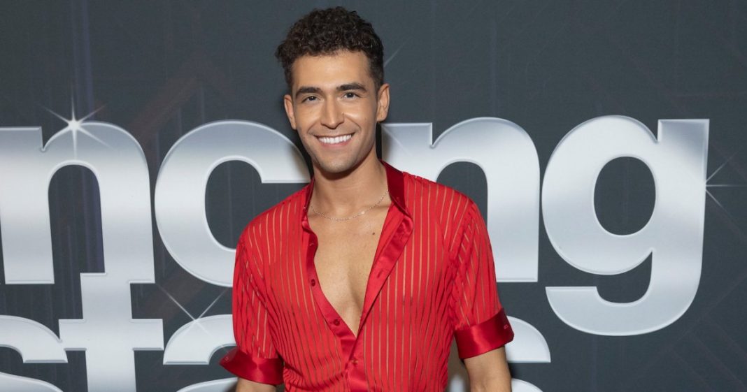 Why Ezra Sosa Had 'A Breakdown' in the Middle of 1st Show on 'DWTS' Tour