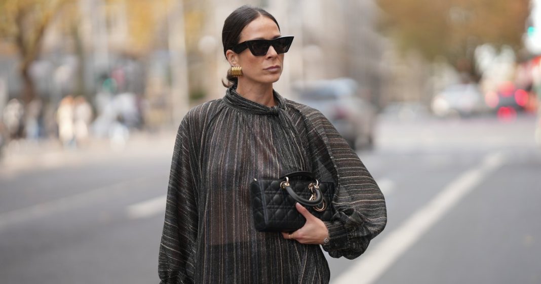 As a Fashion Writer, I Always Reach for These 17 Slimming Blouses