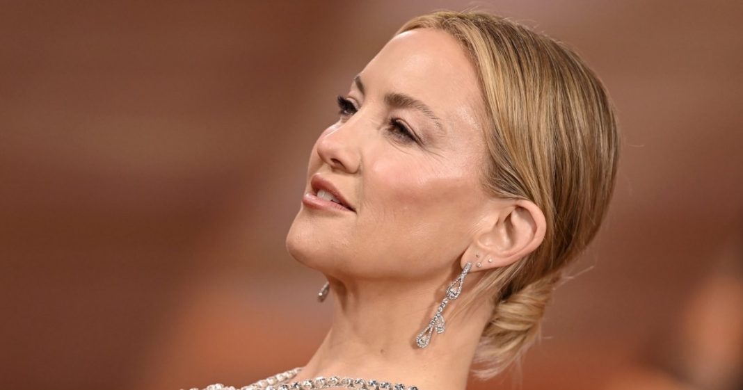 Kate Hudson Wore This 'Flawless' Concealer on the Red Carpet