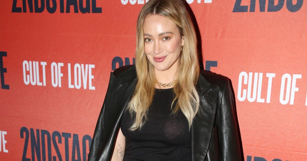 Hilary Duff’s Comfy Barn Jacket Is the Transitional Layer We're Recreating ASAP