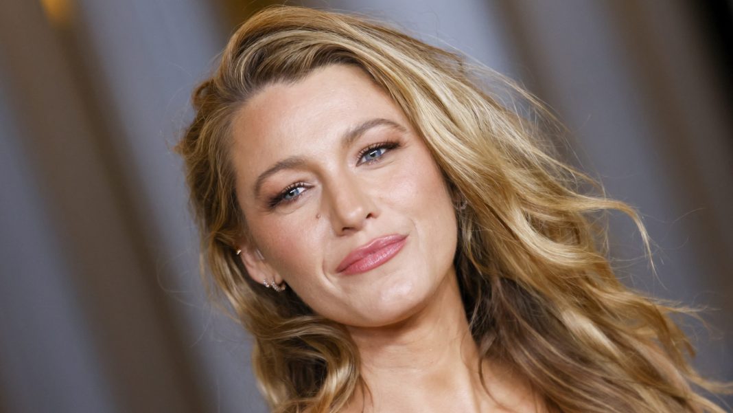 Taylor Swift: BANNING Blake Lively From the Wedding?!