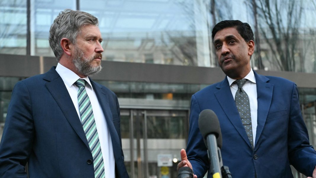 Jeffrey Epstein Documents Incriminate Government Officials, Identify Even Younger Child …