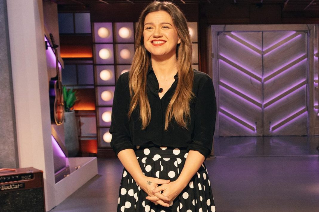 Kelly Clarkson confirms talk show to end after 7 seasons: ‘Not an easy decision’