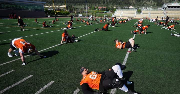 Blue Bombers sign Broxton to two-year contract