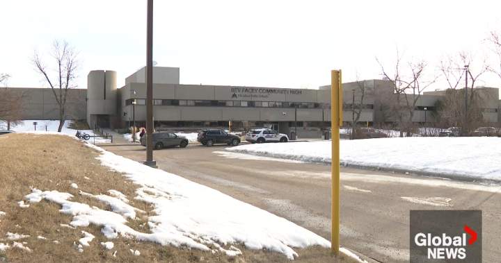 Sherwood Park students locked in classrooms due to gun sighting
