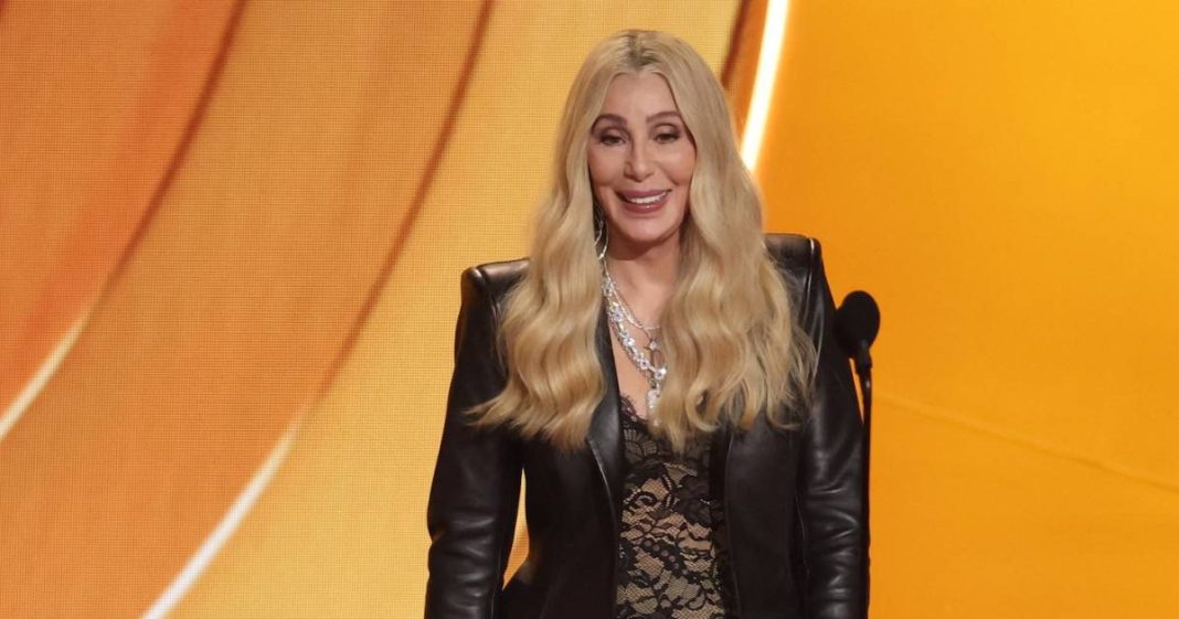 Fans React to Cher’s ‘Confused’ Onstage Moment During the 2026 Grammys