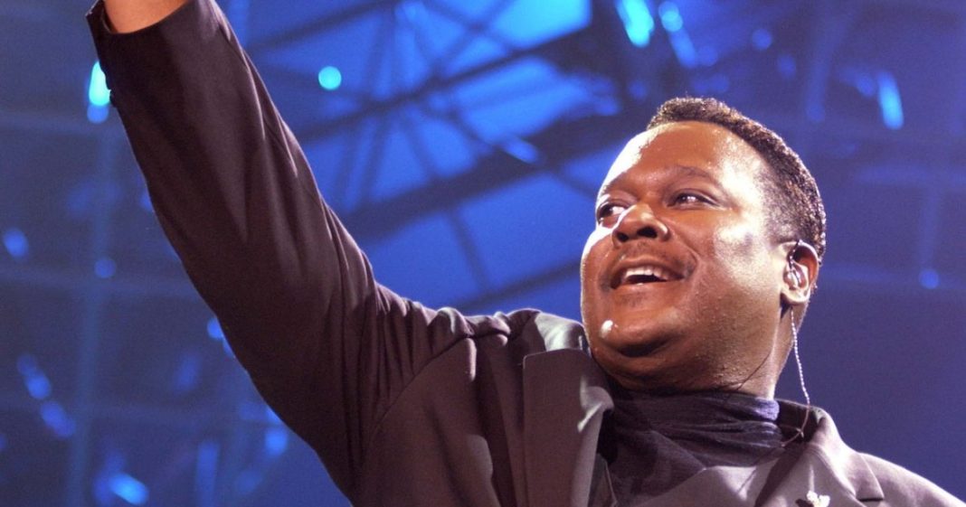 Who Is Luther Vandross? 5 Things to Know After Cher’s Mistaken Grammys Nod
