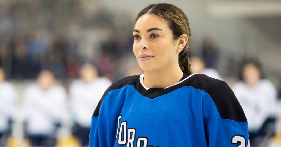 Canada Hockey Player Sarah Nurse Offers Peek at Tiny Olympic Village Room