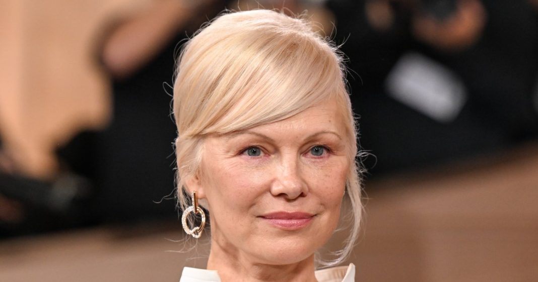Pamela Anderson's Trendy, Light Blue Puffer Is Unexpectedly Flattering