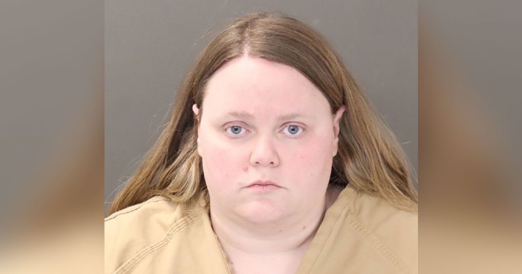 Mom Tried Poisoning Hospitalized Child by Injecting Feces Into IV Line