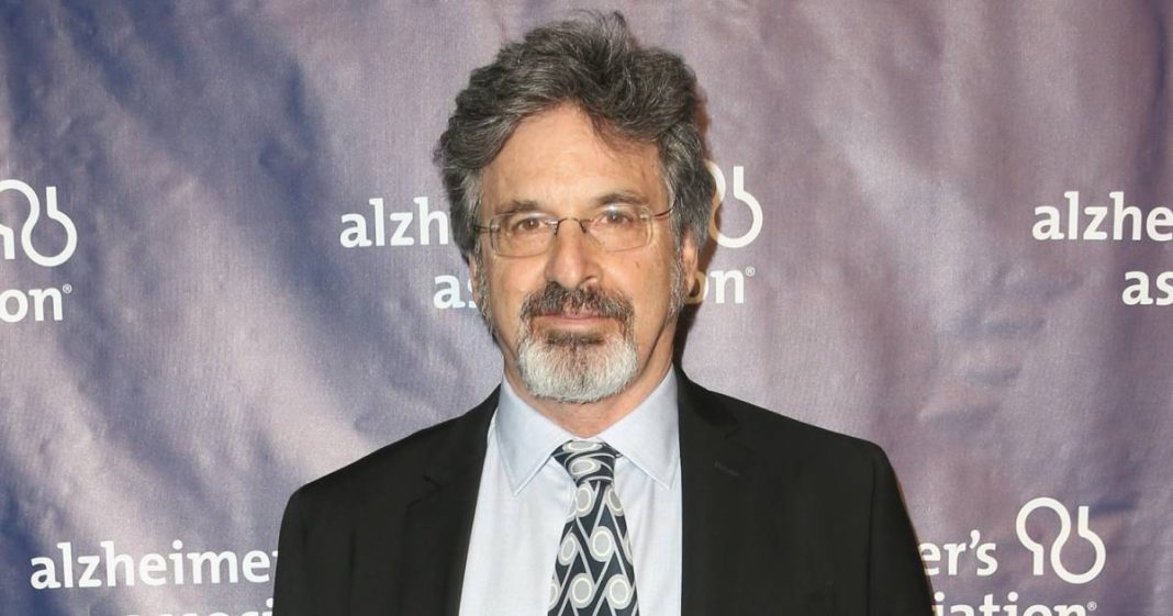 What Is an Anoxic Brain Injury? Robert Carradine's Cause of Death Explained