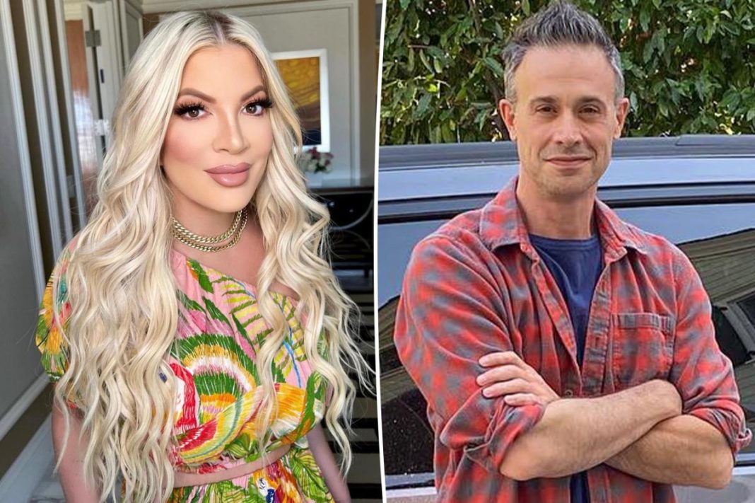 Tori Spelling describes her ‘ruined’ first — and only — date with Freddie Prinze Jr.