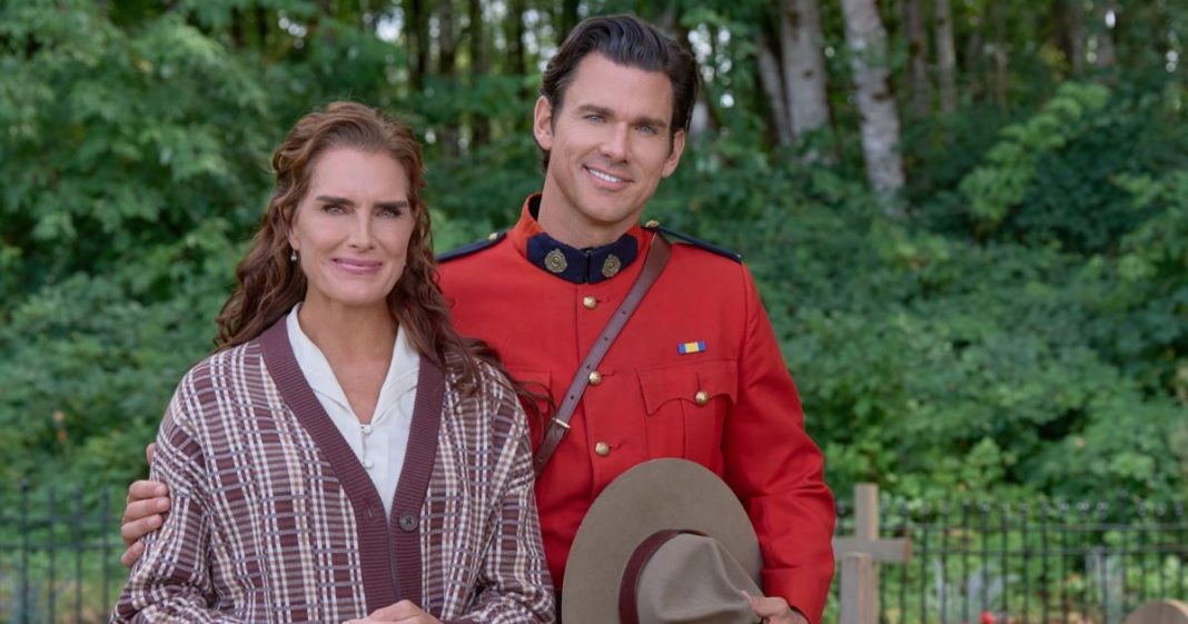 Brooke Shields Breaks Down 'WCTH' Gravesite Scene, Charlotte's Future