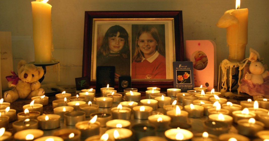 U.K. Child Killer Ian Huntley Dies Days After Being Attacked in Prison