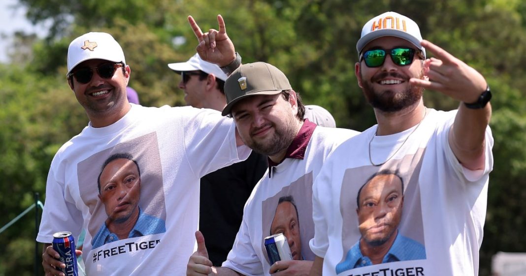Tiger Woods Fans Show Their Support With Mug Shot T-Shirts at Houston Open