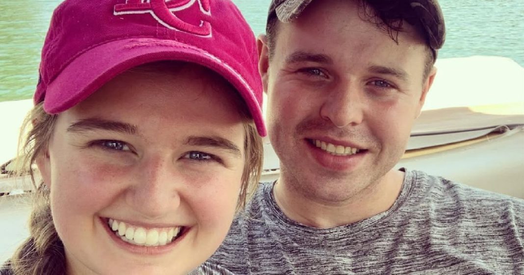 Kendra Duggar Tells Joseph Duggar She Hired a Lawyer 'Only' for Herself