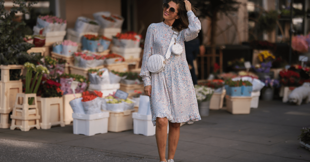 17 Floral Dresses That Pair With Sneakers to Create Cute Spring Outfits