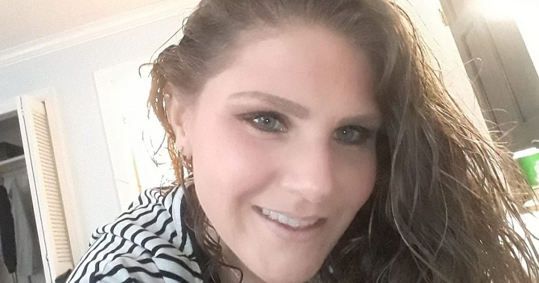 Mother Stabbed to Death by Apparent Stranger at Virginia Bus Stop