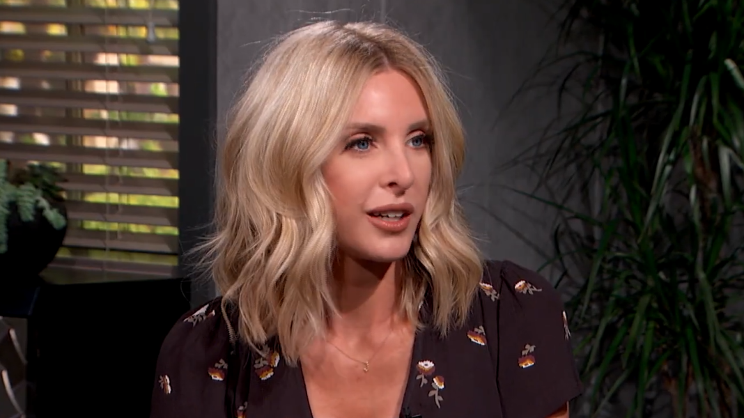 Lindsie Chrisley speaks to Dr. Phil before his ICE era.