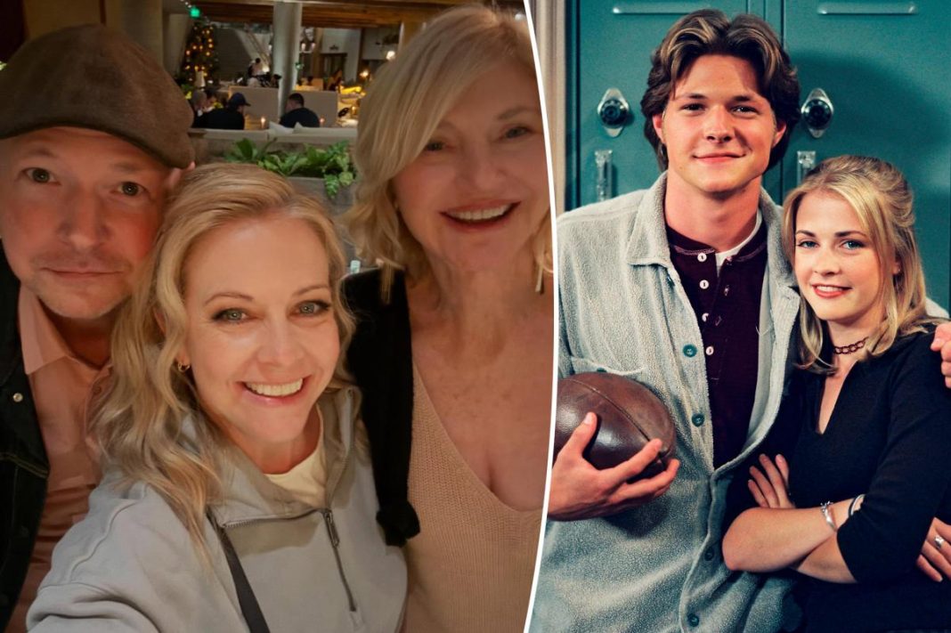 ‘90s teen heartthrob unrecognizable as he reunites with TV show co-stars