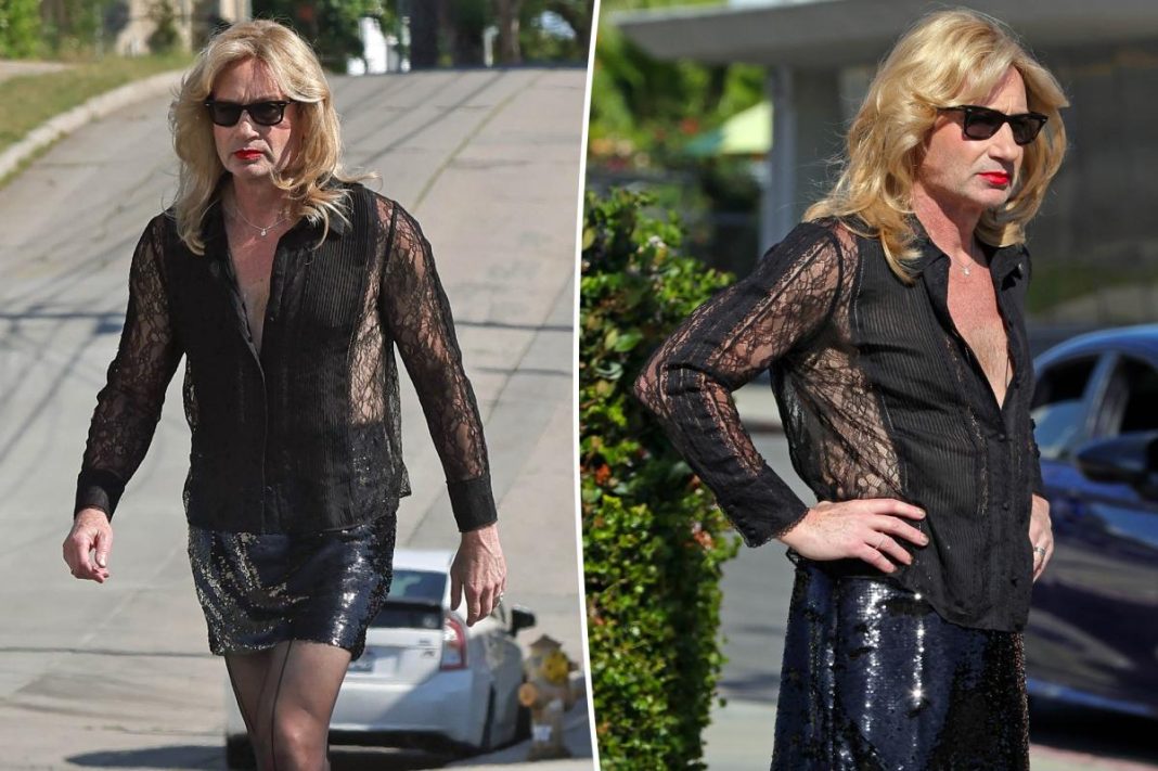 Iconic ‘90s TV megastar unrecognizable as he steps into character in sequin skirt and blond wig for new role