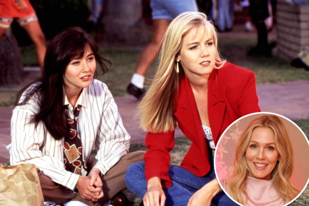 Jennie Garth lifts the lid on Shannen Doherty ‘90210’ feud: ‘Just fending for ourselves’