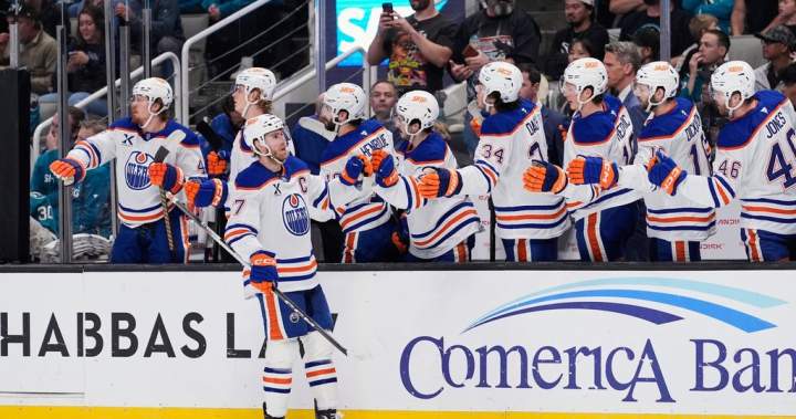 Connor McDavid’s hat trick leads the Oilers to a 5-2 win over the Sharks
