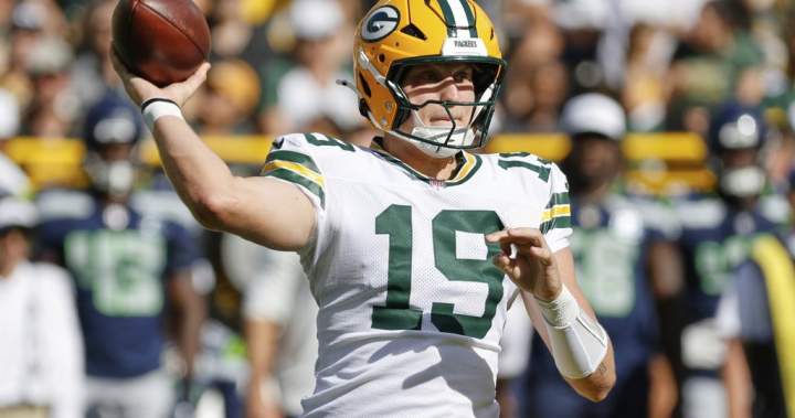 Winnipeg Blue Bombers finally sign QB Taylor Elgersma