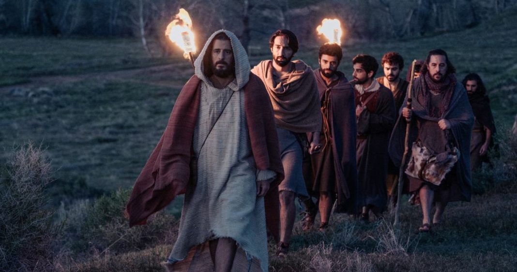 'The Chosen' Star Defends How the Show Takes Liberties With Bible Stories