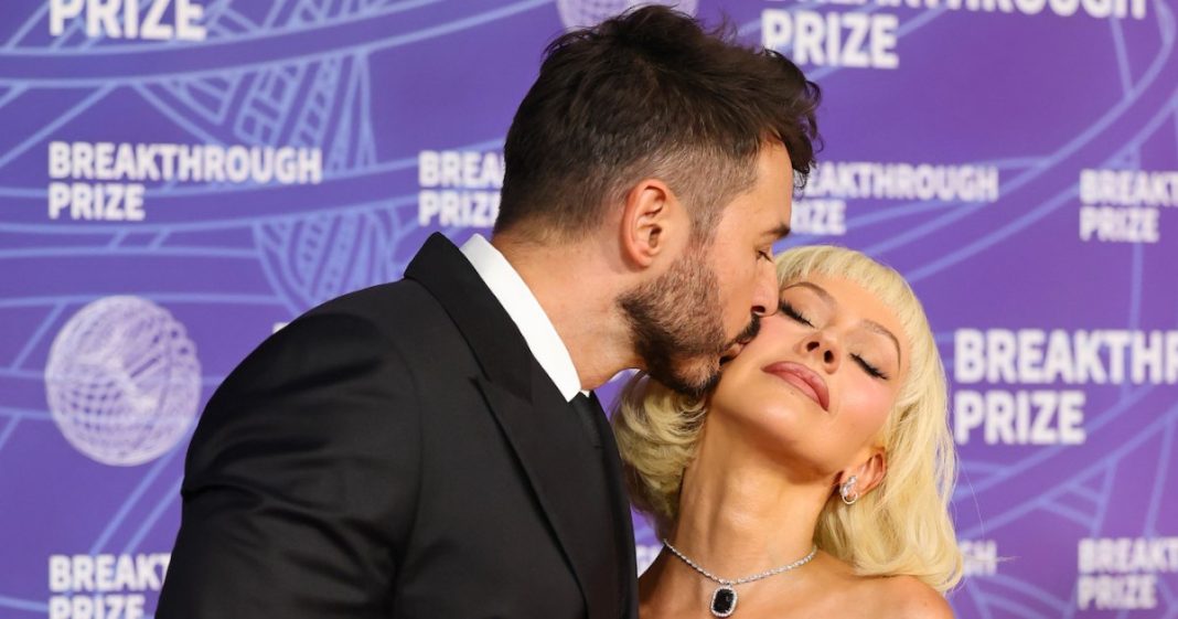 Christina Aguilera and Fiance Pack on the PDA During Rare Red Carpet Date