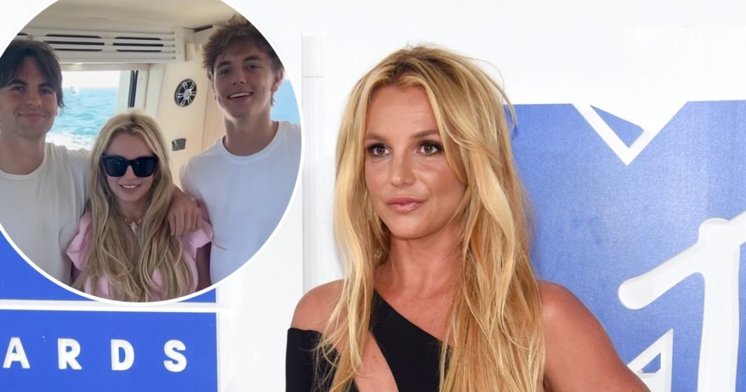 Britney Spears' Sons 'Urged' Her to Go to Rehab After DUI Arrest: Source