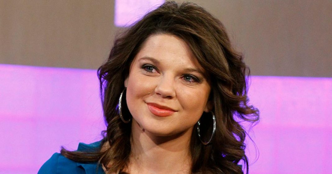 Amy Duggar Appears to Slam Kendra Duggar for Standing by Husband Joseph