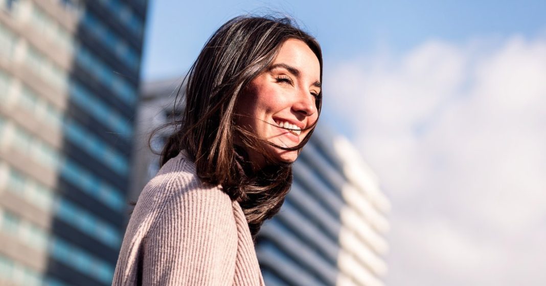 Acne-Prone Skin? This Oil-Balancing Sunscreen Secretly Reduces Blemishes