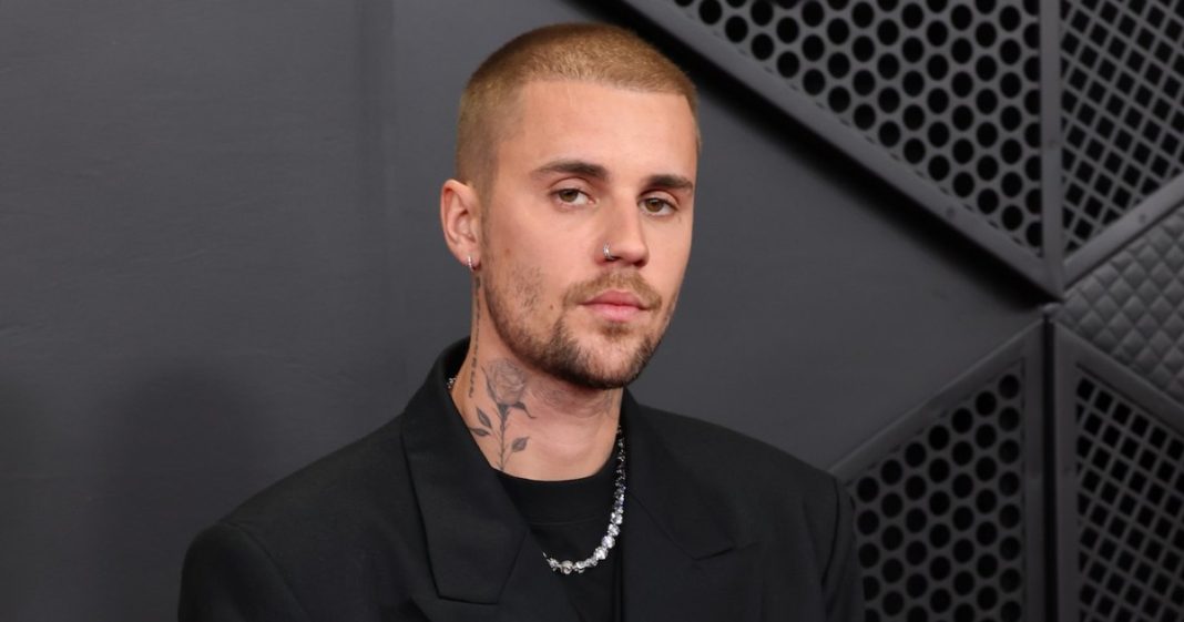 Justin Bieber Is About 'Vibing' Amid Coachella Set Mixed Reviews