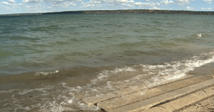 Motor boats allowed to return to Clear Lake in Riding Mountain National Park