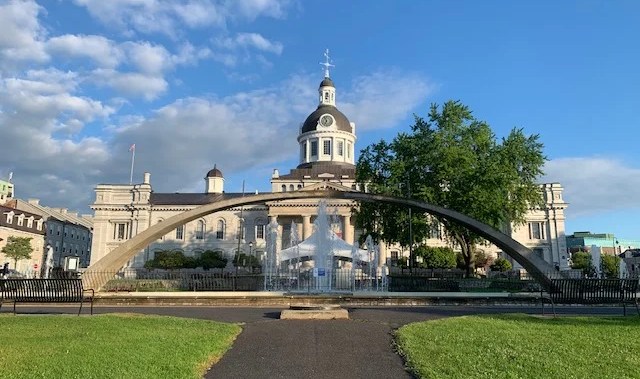 Kingston council passes pay raise, delays shift to full-time roles