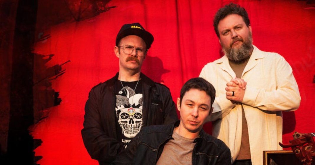 7 Best Podcasts on Netflix Right Now (April 2026): 'The Big Picture' and More