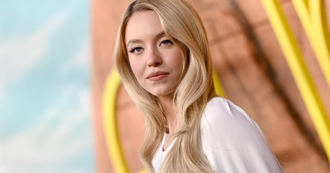 Every Product Sydney Sweeney Used on Her Glossy Red Carpet Waves