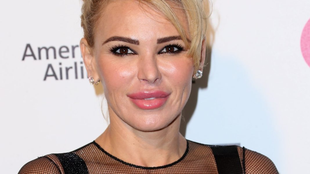 Diana Jenkins: I Never Put Teen Hayden Panettiere in Bed With a Naked Man!