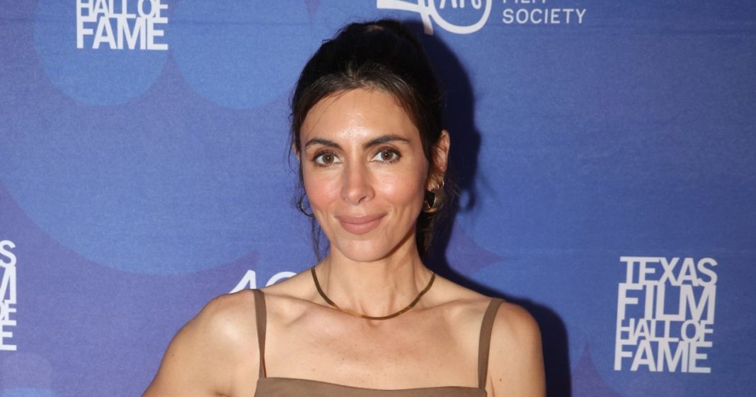Jamie Lynn Sigler Says She Was 88 Pounds During Early 'Sopranos' Days