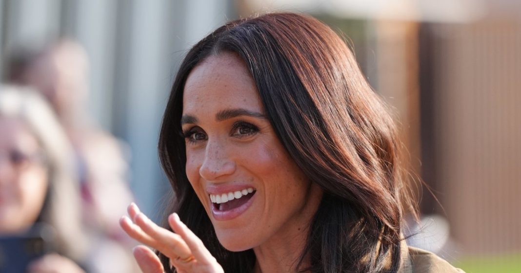 Meghan Markle Swapped Sneakers for These Comfy Flats — The $23 Look
