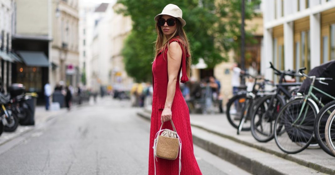 Swap Your Jeans for These Casual (and Comfy!) Throw-on-and-Go Dresses