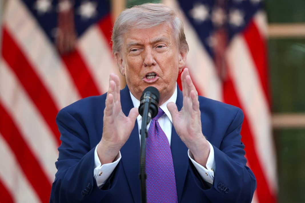 Donald Trump Bashes Stephen Colbert as ‘Total Jerk’ and ‘Dead …