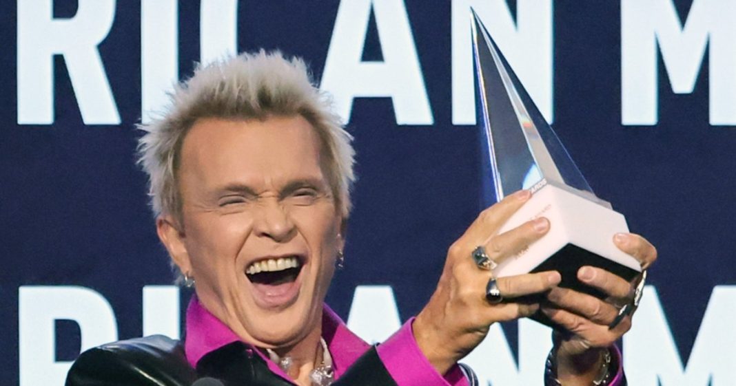 Billy Idol Reflects on His 2026 AMAs Lifetime Achievement Award