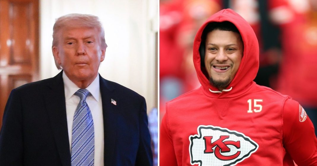 Donald Trump Asks Kansas City BBQ Owners About QB Patrick Mahomes’ Health