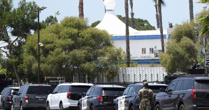 5 dead, including suspects, after San Diego mosque shooting