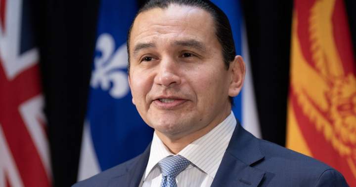 Manitoba could have commissioner enforce planned social media ban for kids: Kinew